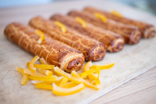 KÉZMŰVES DIÓS-NARANCSOS bejgli